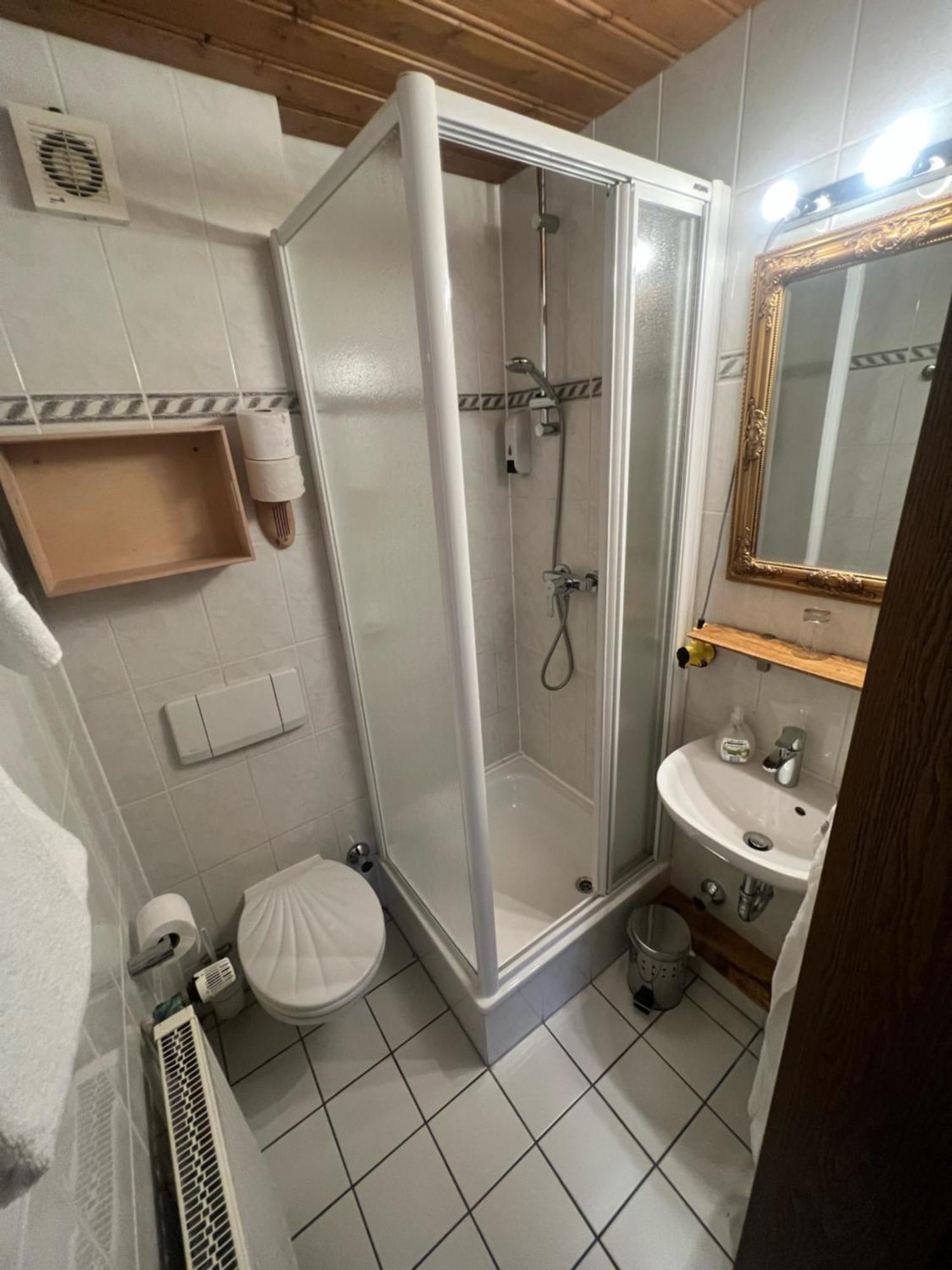 Hotel Kraus Μπίλεφελντ Εξωτερικό φωτογραφία